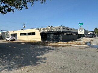 Plus de détails pour 2216 N 20th Ave, Hollywood, FL - Local d’activités à vendre