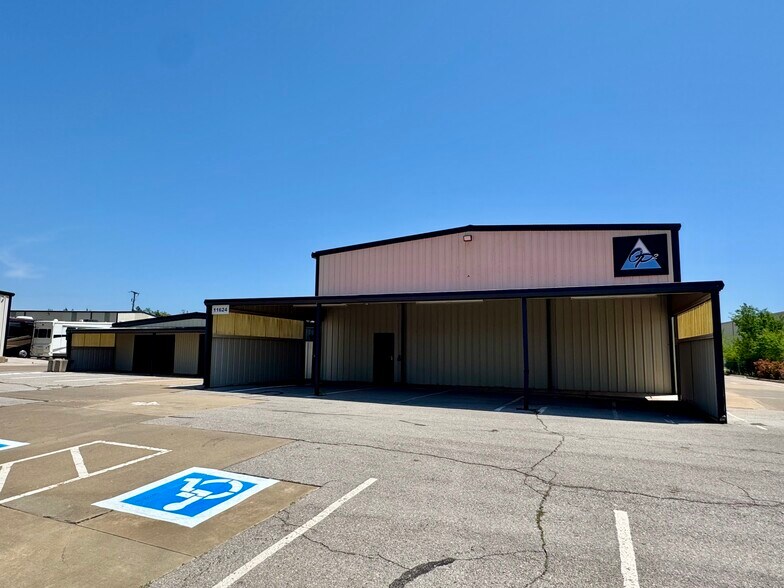 11624 N I-35 Service Rd, Oklahoma City, OK à vendre - Photo principale – Image 1 sur 4