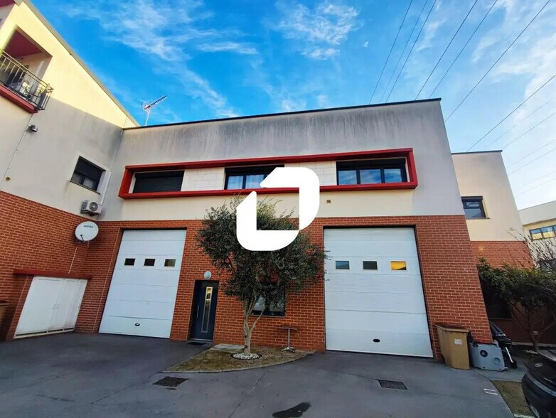 Bureau dans Neuilly-sur-Marne à louer - Photo de l’immeuble – Image 1 sur 5