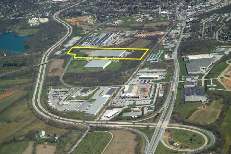 515 N Zarfoss Dr, York, PA à louer - Photo de l’immeuble – Image 2 sur 4