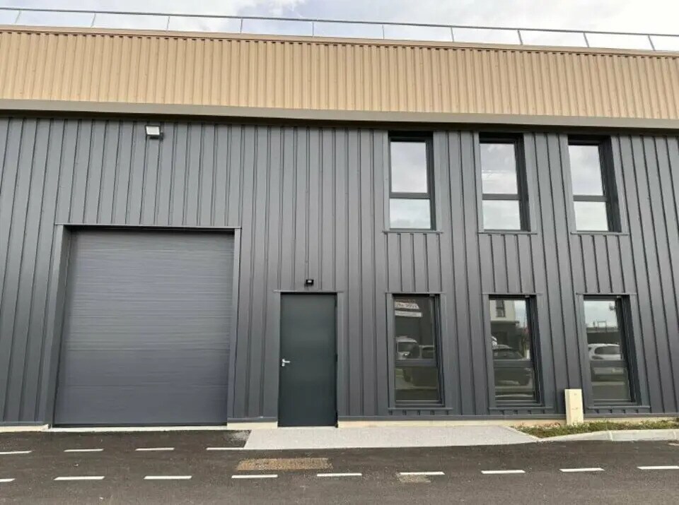 150 Bis Rue Ampère, Genay à vendre Photo de l’immeuble– Image 1 sur 22