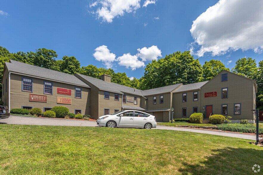 348 Boston Post Rd, Sudbury, MA à louer - Photo de l’immeuble – Image 2 sur 46