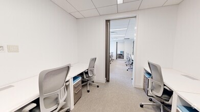 3 Columbus Cir, New York, NY à louer Numérisation 3D Matterport– Image 1 sur 3