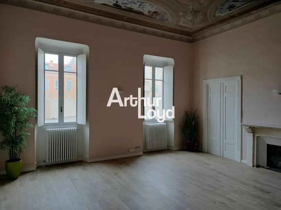 Bureau dans Nice à louer Photo de l’immeuble– Image 1 sur 12