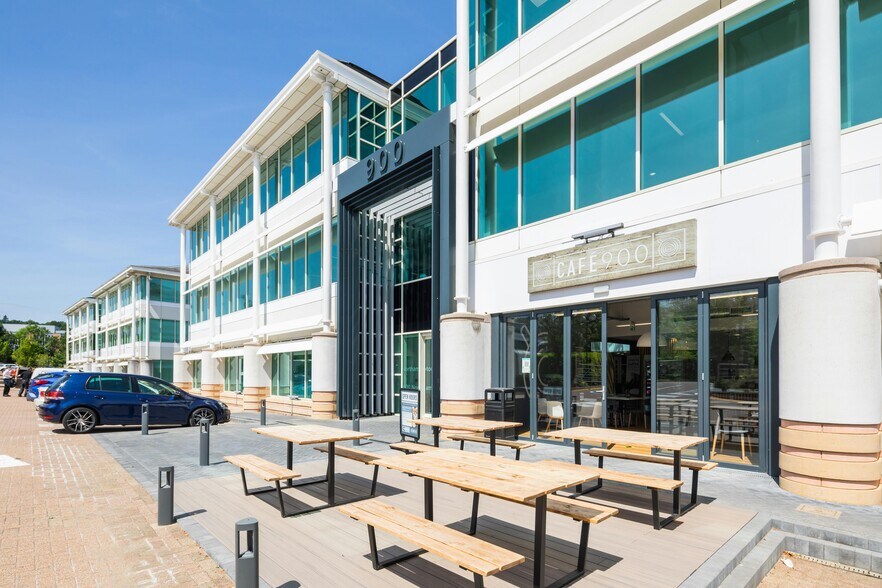 900 Pavilion Dr, Northampton à louer - Photo de l’immeuble – Image 1 sur 19