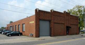 Plus de détails pour 443 Franklin St, Fayetteville, NC - Local commercial, Industriel/Logistique à louer