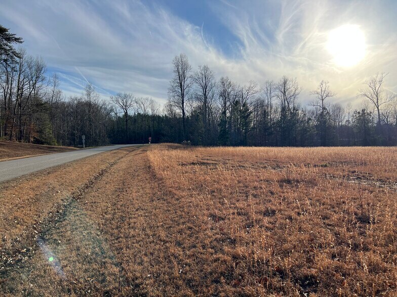 00 Anderson Hwy, Powhatan, VA à vendre - Photo de l’immeuble – Image 3 sur 8