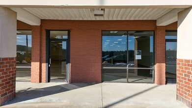 205-315 Marion Sq, Fairmont, WV à louer Photo de l’immeuble– Image 1 sur 5