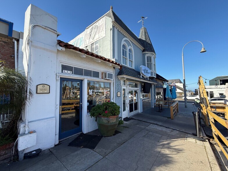 115-117 W Plaza St, Solana Beach, CA à louer - Photo de l’immeuble – Image 2 sur 10