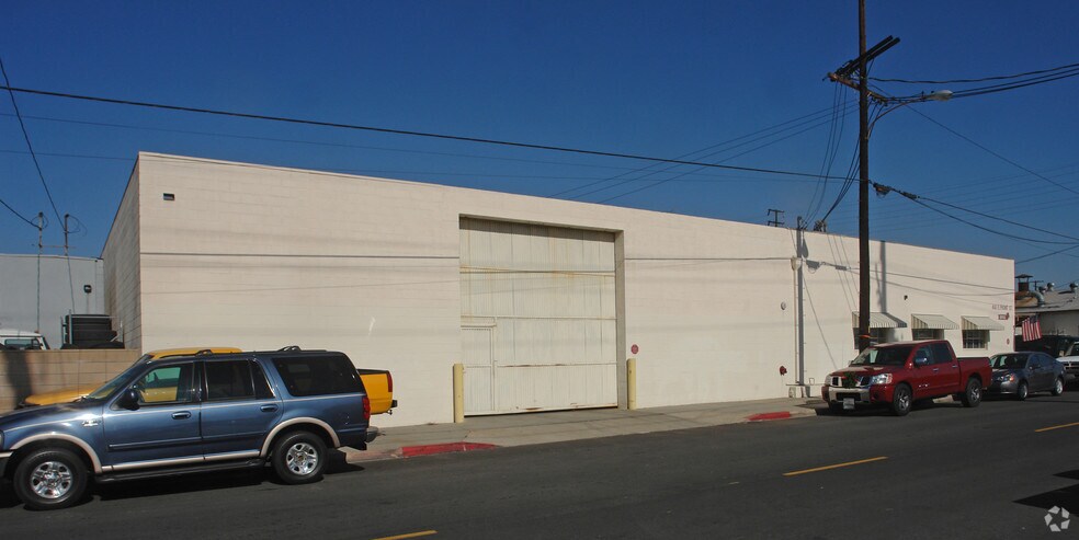 451 Front St, Covina, CA à vendre - Photo de l’immeuble – Image 3 sur 3