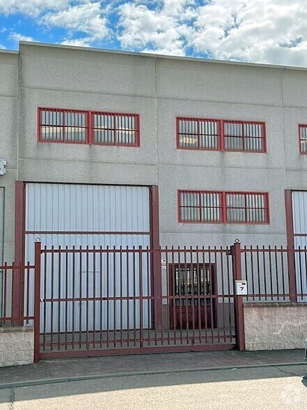Industriel/Logistique dans Torrijos, Toledo à louer - Photo principale – Image 1 sur 1