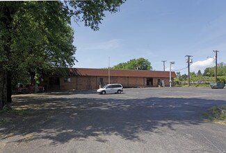 Plus de détails pour 2524 Dickerson Pike, Nashville, TN - Local d’activités à vendre