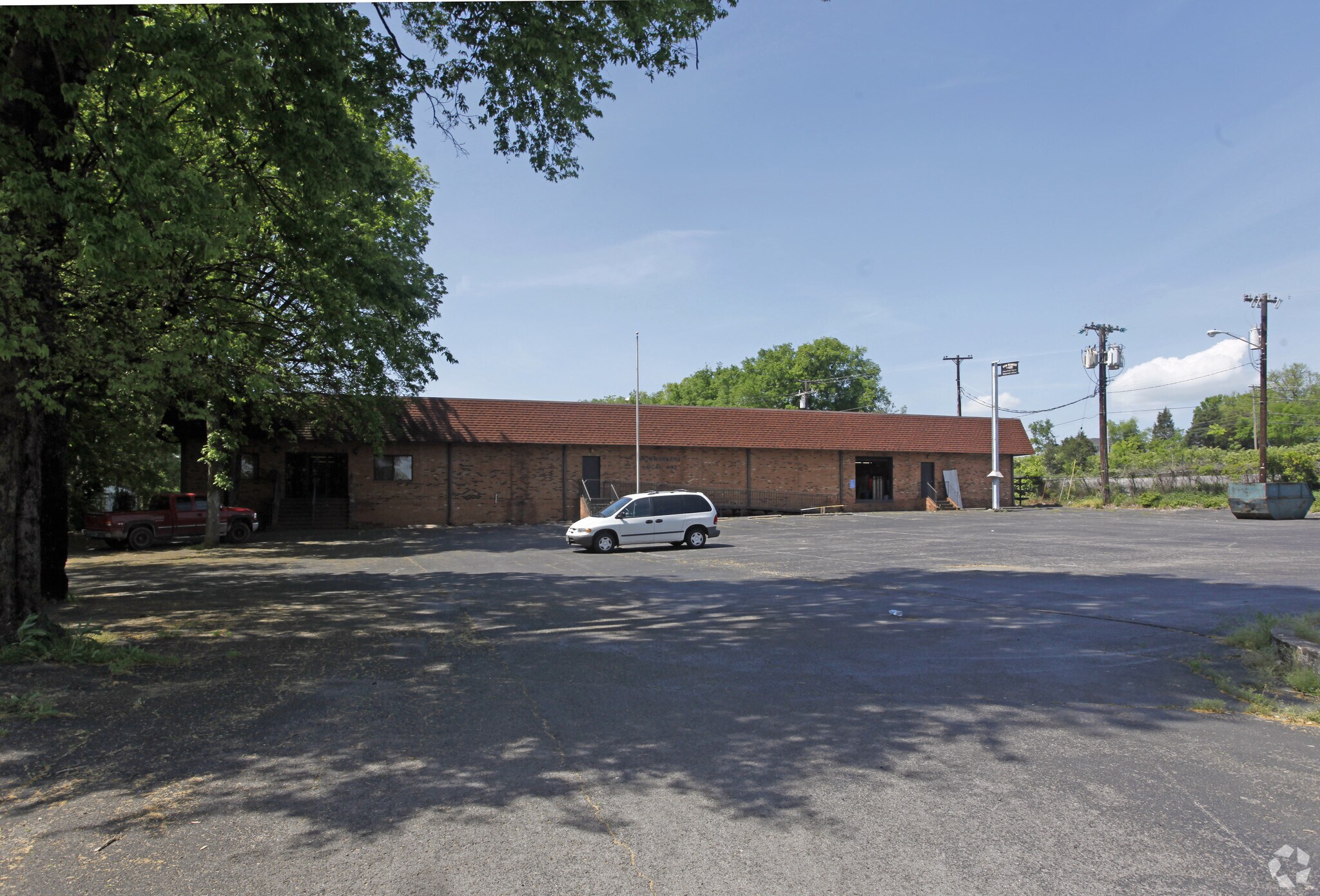 2524 Dickerson Pike, Nashville, TN à vendre Photo principale– Image 1 sur 11