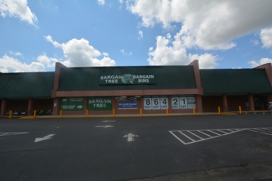 1540-1556 Greenbrier Dear Rd, Anniston, AL à louer - Photo de l’immeuble – Image 2 sur 10