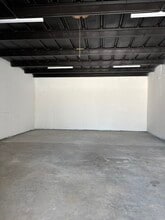 7999 Hansen Rd, Houston, TX à louer Photo intérieure– Image 2 sur 3