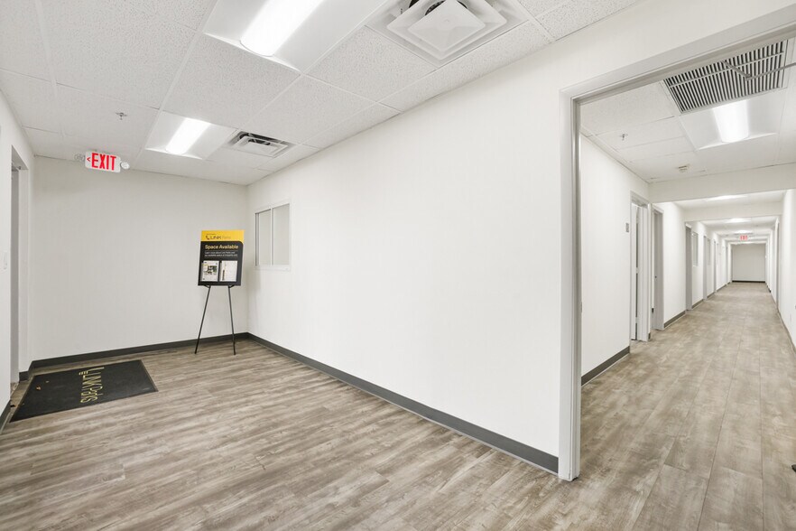 1800-1890 NW 82nd Ave, Doral, FL à louer - Photo intérieure – Image 3 sur 8
