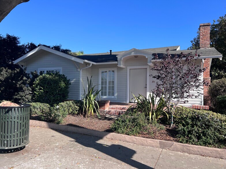 102 N Milpas St, Santa Barbara, CA à louer - Photo intérieure – Image 3 sur 13