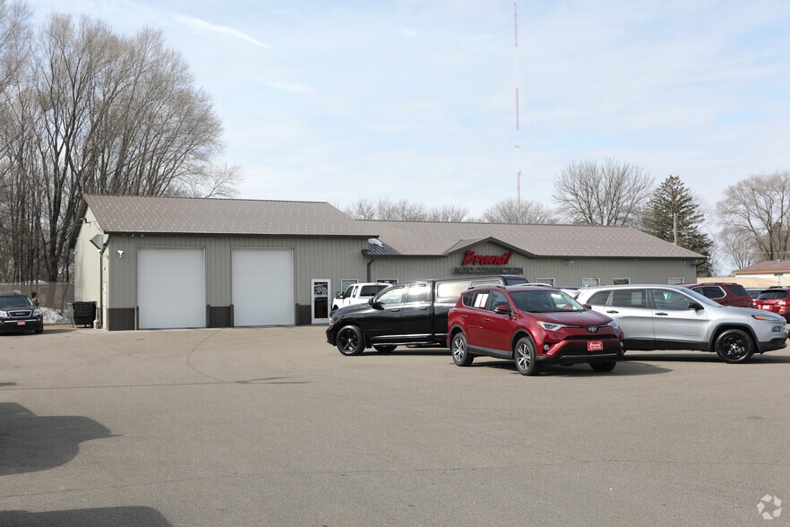 559 U.S. 10, Saint Cloud, MN à vendre - Photo principale – Image 1 sur 2