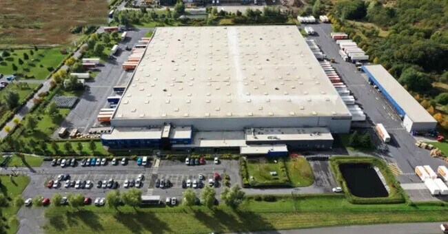 Plus de détails pour Industriel/Logistique à louer