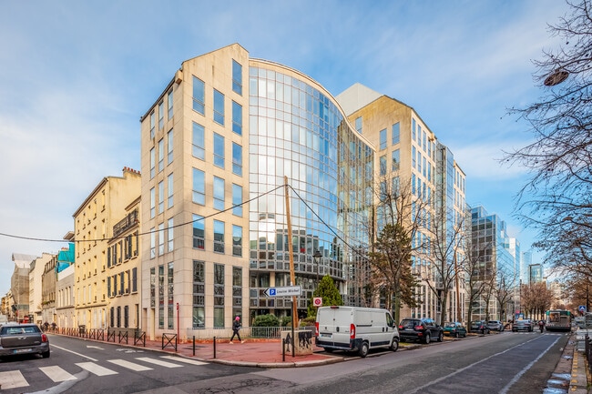 Plus de détails pour 38 Rue Jacques Ibert, Levallois-Perret - Bureau à louer