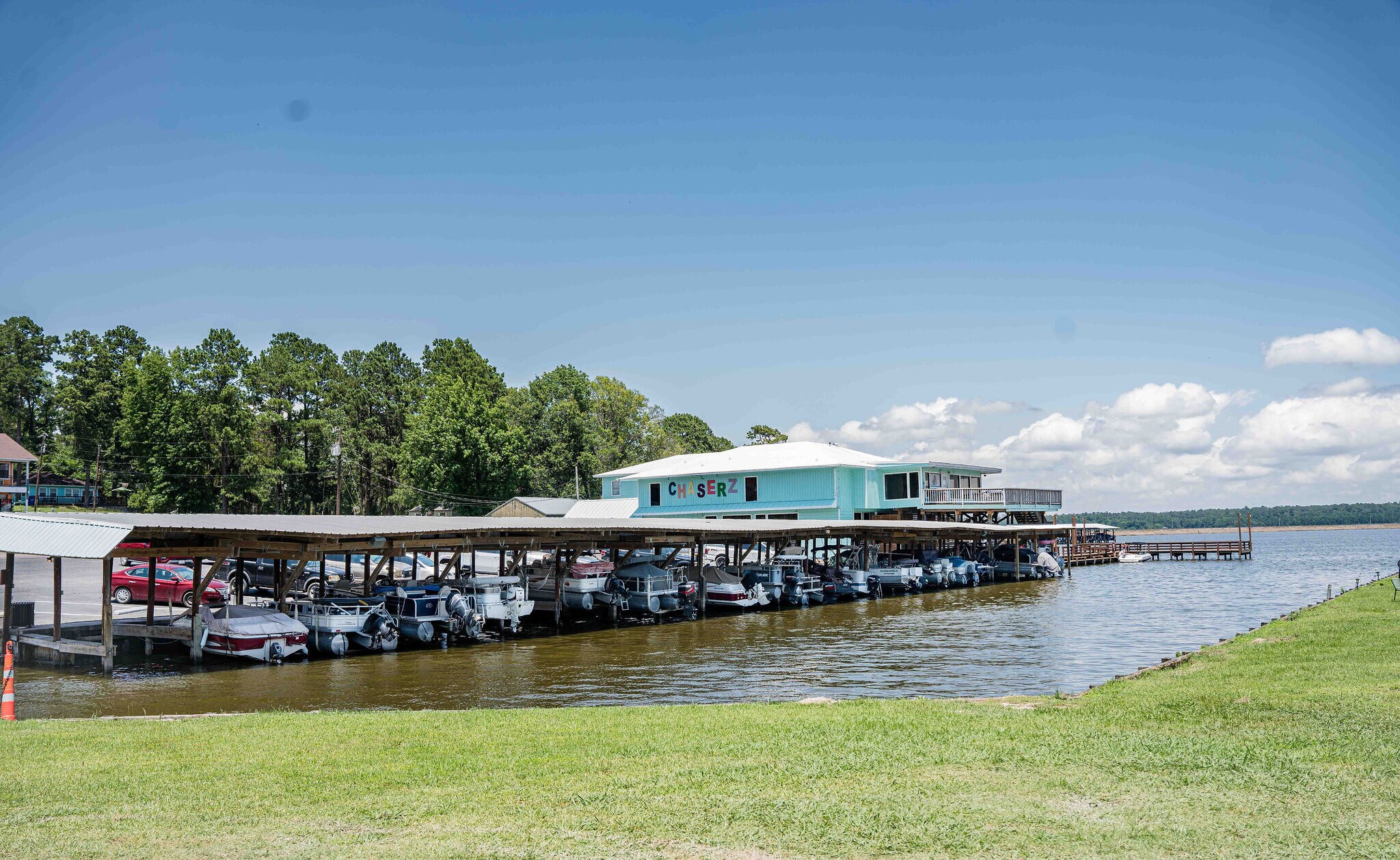 371 Navaho Trl, Onalaska, TX à vendre Photo de l’immeuble– Image 1 sur 66