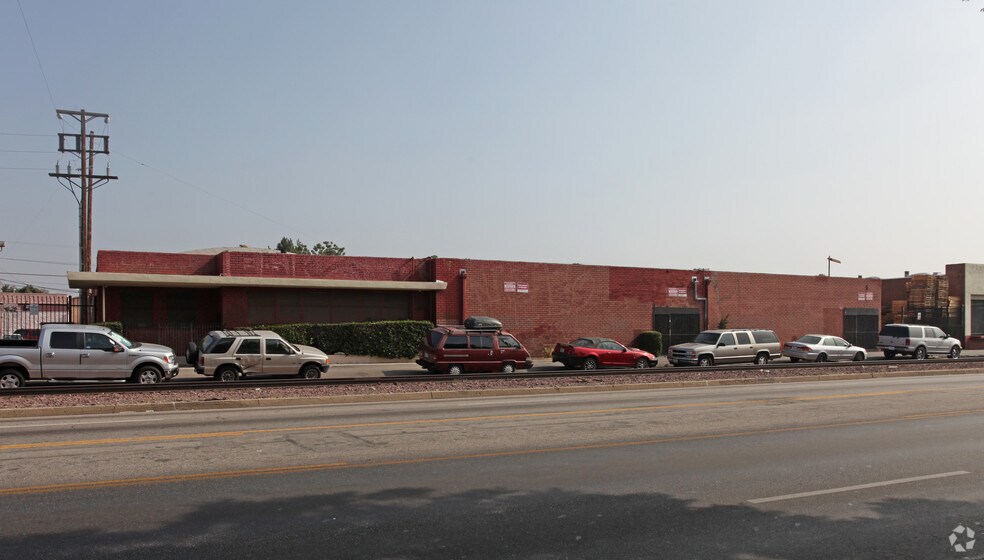 809-813 E Slauson Ave, Los Angeles, CA à louer - Photo de l’immeuble – Image 3 sur 3