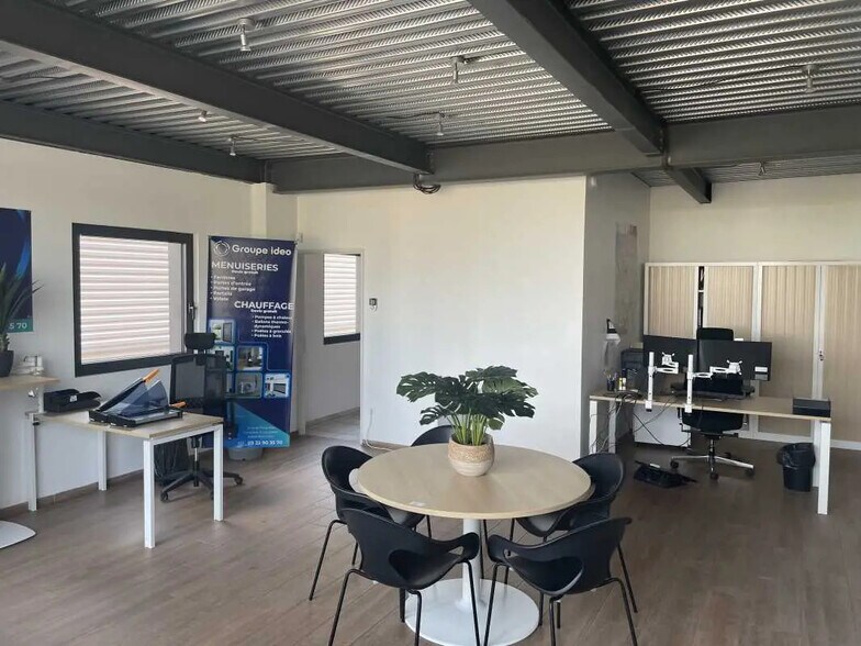 Local d’activités dans Beauvais à louer - Photo de l’immeuble – Image 1 sur 7