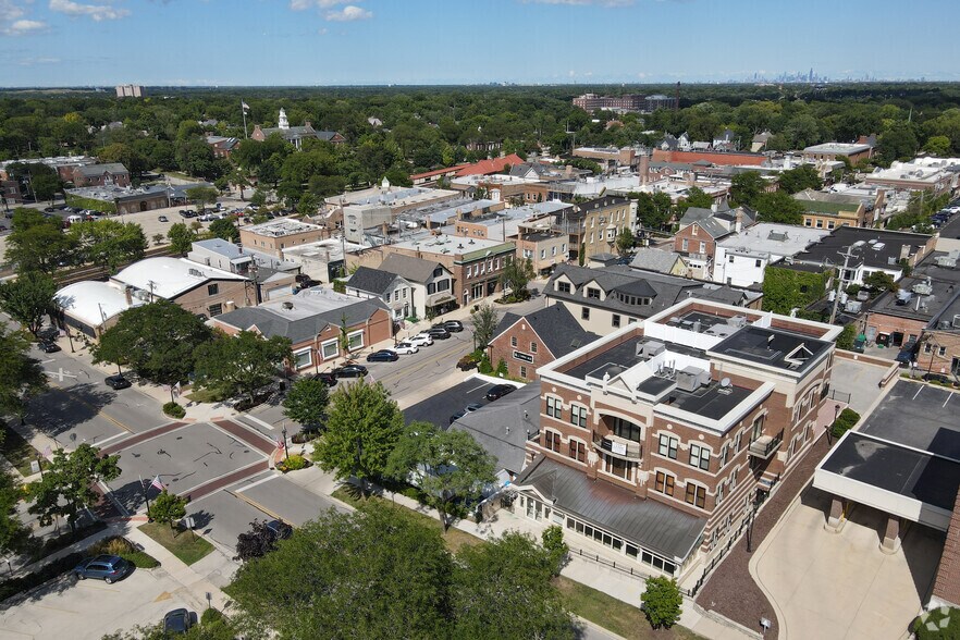 111 S Lincoln St, Hinsdale, IL à louer - Aérien – Image 2 sur 2