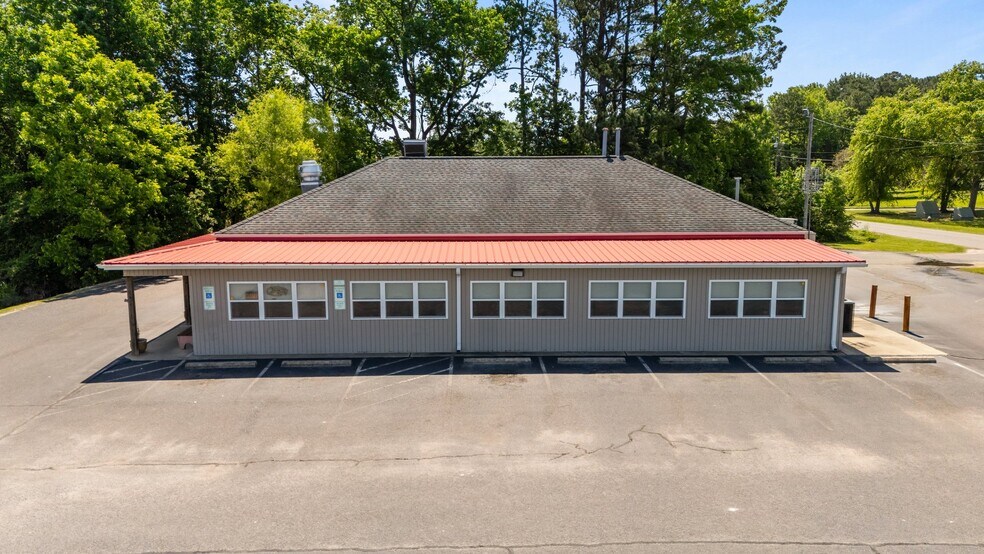 120 Bank St, Sanford, NC à vendre - Photo de l’immeuble – Image 2 sur 54