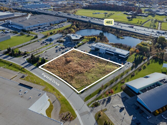 Parkhill Dr, Milton, ON à vendre - Photo principale – Image 1 sur 1