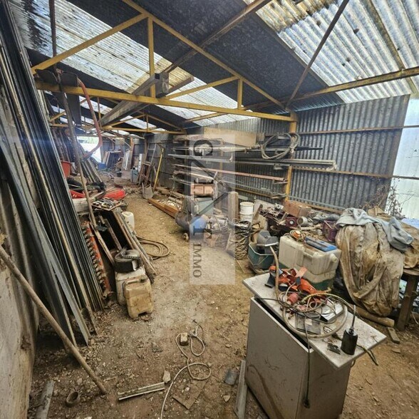 Industriel/Logistique dans La Ferté-Gaucher à vendre - Photo intérieure – Image 3 sur 3