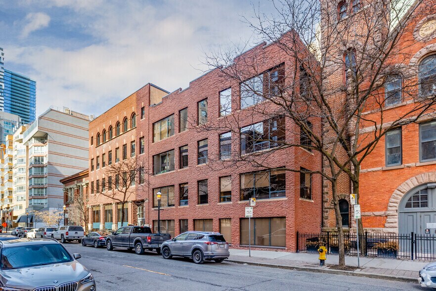 100 Lombard St, Toronto, ON à louer - Photo de l’immeuble – Image 2 sur 4
