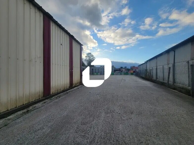 Local d’activités dans Wissous à louer - Photo de l’immeuble – Image 3 sur 14