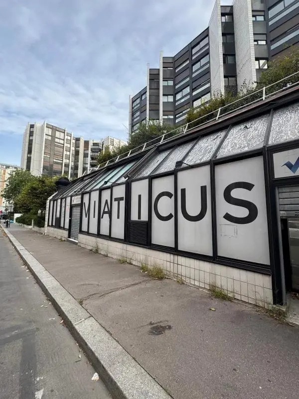 Plus de détails pour 5 Rue Aumont-Thiéville, Paris - Local commercial à louer