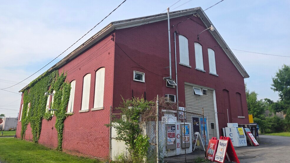 1049 Center Street Ext, Ridgway, PA à vendre - Photo principale – Image 1 sur 7