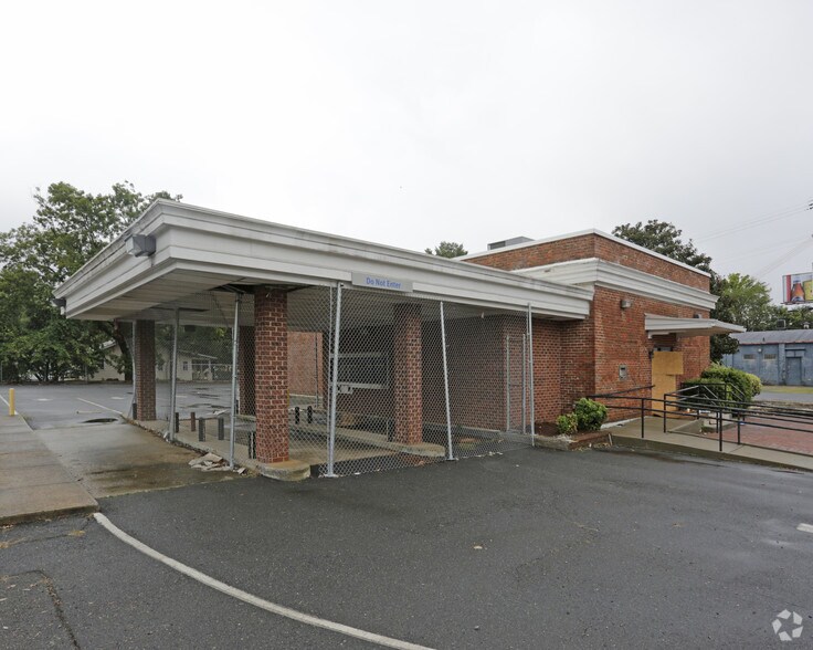 2300 N Graham St, Charlotte, NC à louer - Photo principale – Image 1 sur 2