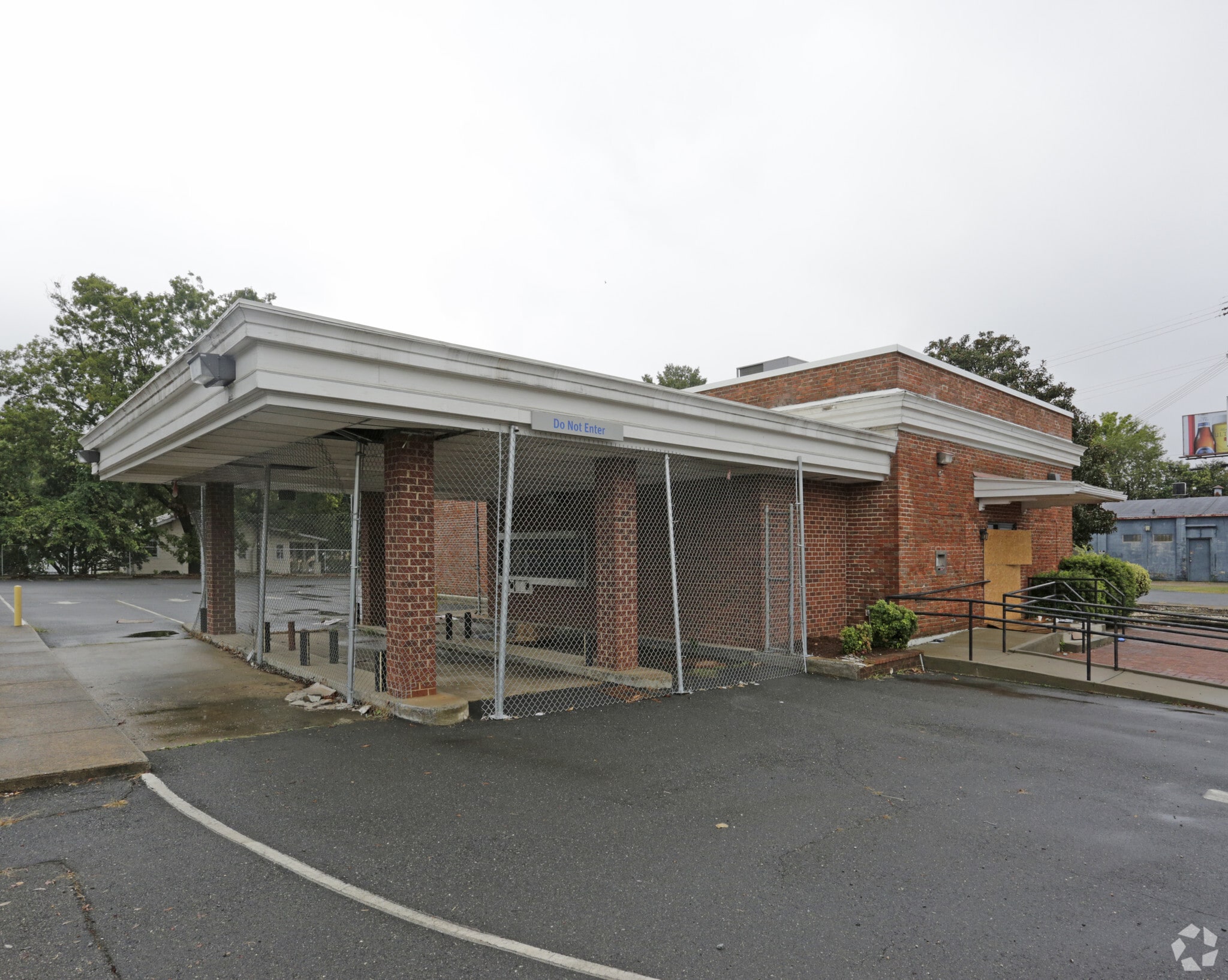 2300 N Graham St, Charlotte, NC à louer Photo principale– Image 1 sur 3