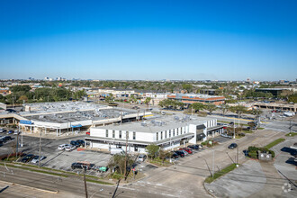 6802 Mapleridge St, Bellaire, TX - VUE AÉRIENNE  vue de carte
