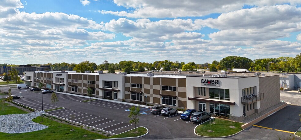 6400 Technology Center Dr, Indianapolis, IN à louer - Photo de l’immeuble – Image 2 sur 11