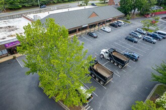 372 S Broad St, Brevard, NC à louer Aérien– Image 2 sur 40
