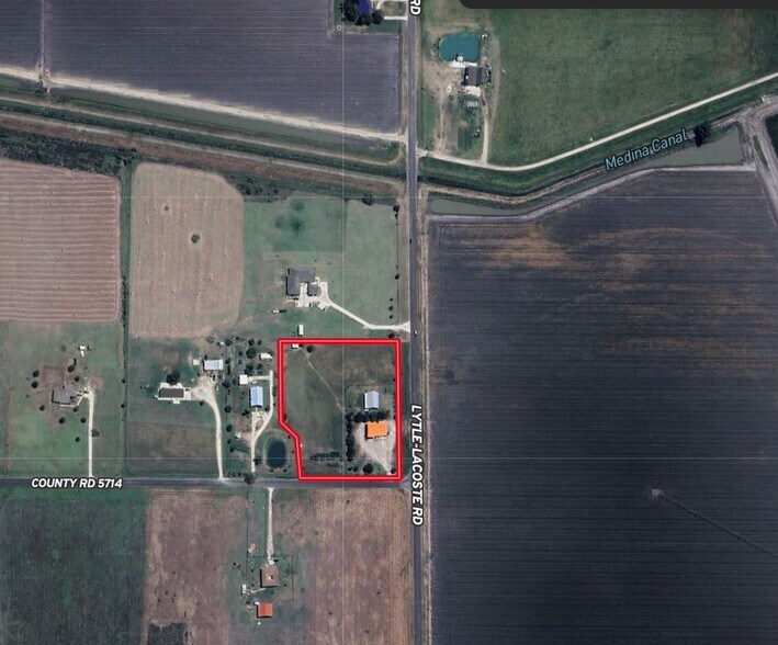 14221 FM 2790, La Coste, TX à vendre - Photo de l’immeuble – Image 3 sur 38