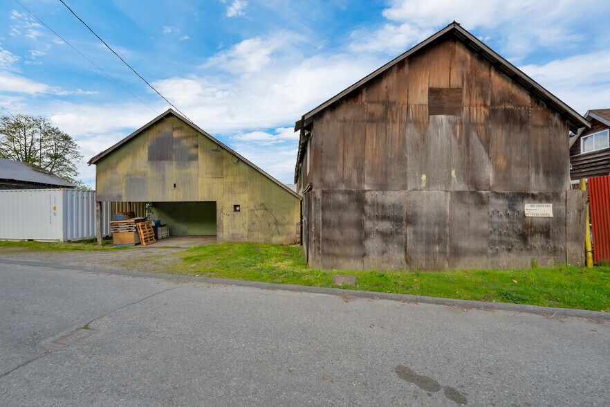 9505 Gunderson Rd, Delta, BC à vendre - Photo de l’immeuble – Image 3 sur 29