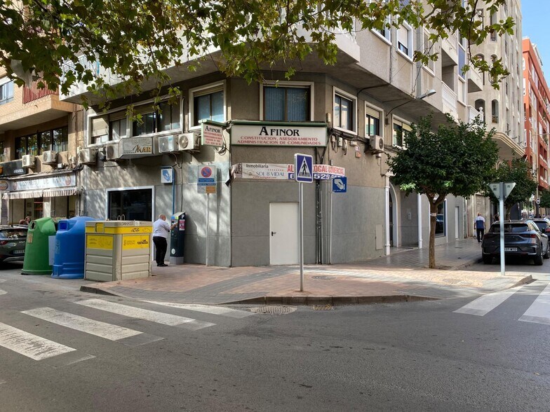 Local commercial dans Orihuela à louer - Photo de l’immeuble – Image 2 sur 8