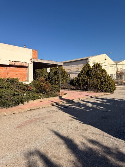 Industriel/Logistique dans Valls, Tarragona à vendre - Photo de l’immeuble – Image 3 sur 25