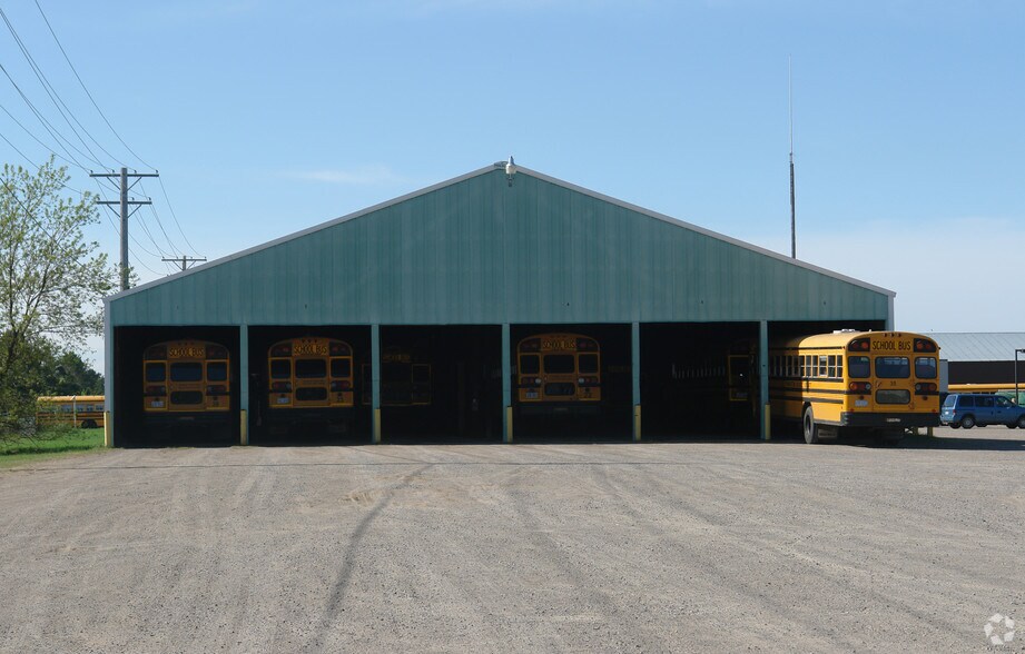 604 Old County Road 18, Princeton, MN à vendre - Photo de l’immeuble – Image 3 sur 4