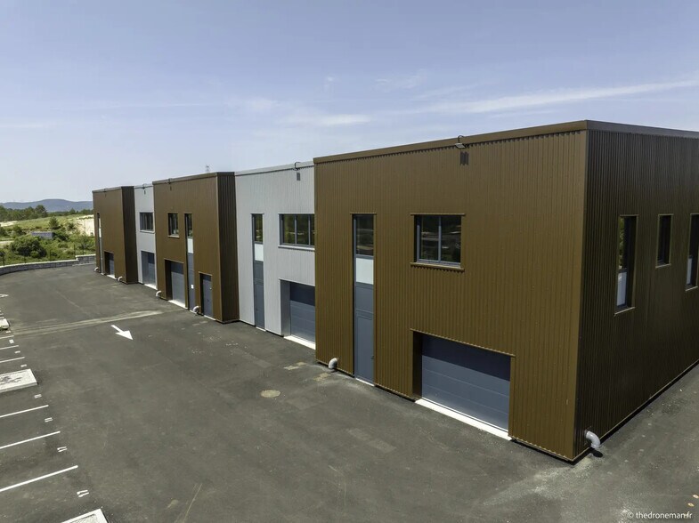 402 Rue Orion, Vailhauquès à vendre - Photo de l’immeuble – Image 3 sur 12