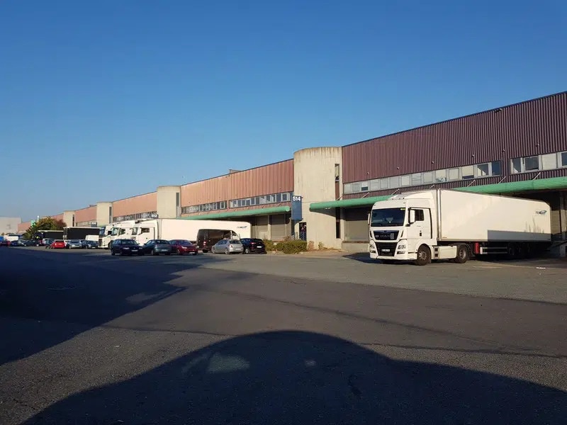 Industriel/Logistique dans Combs-la-Ville à louer Photo de l’immeuble– Image 1 sur 6