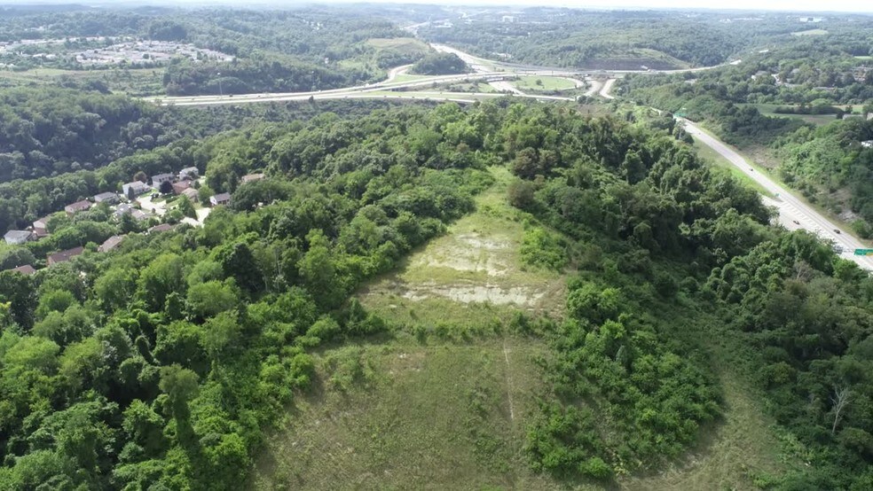 Campbells Run Rd, Carnegie, PA à vendre - Vidéo sur l’annonce professionnelle – Image 2 sur 16