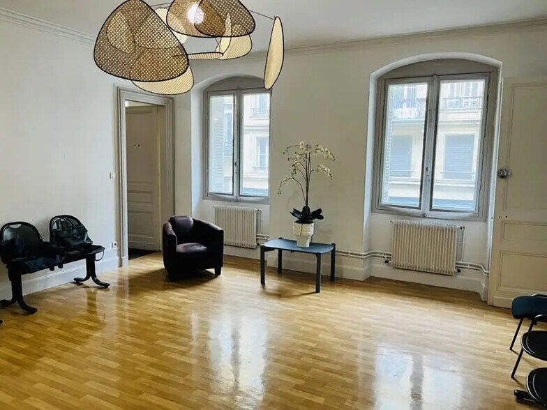 Bureau dans Bordeaux à vendre - Photo intérieure – Image 1 sur 6
