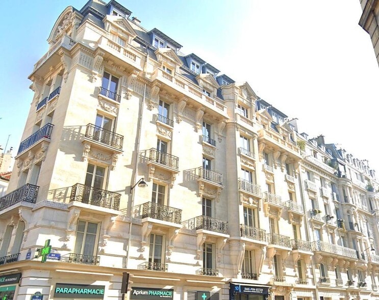 64 Rue De Tocqueville, Paris à louer - Photo de l’immeuble – Image 1 sur 17
